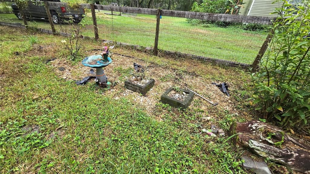 For Sale: $189,900 (2 beds, 2 baths, 1125 Square Feet)