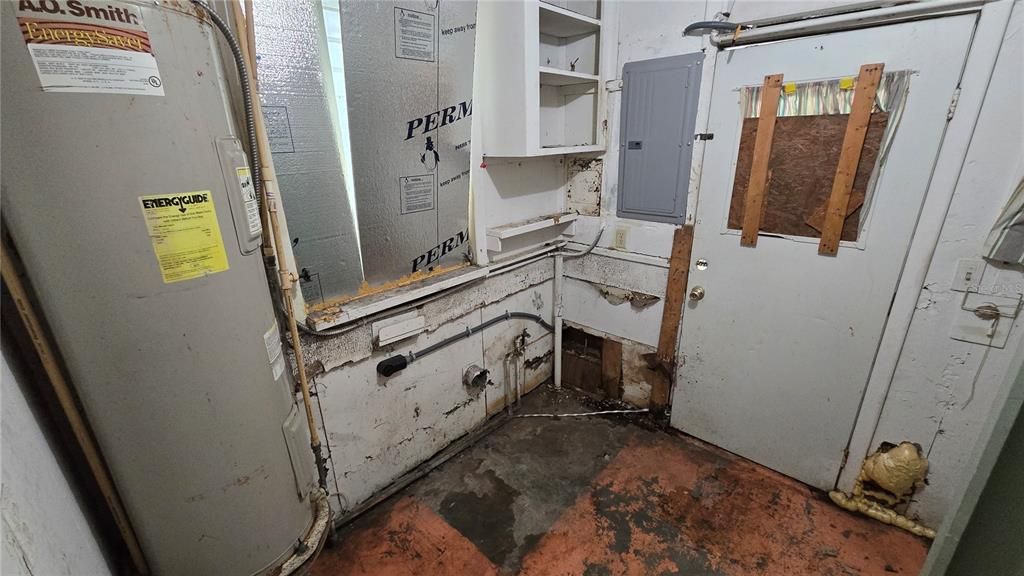 For Sale: $189,900 (2 beds, 2 baths, 1125 Square Feet)