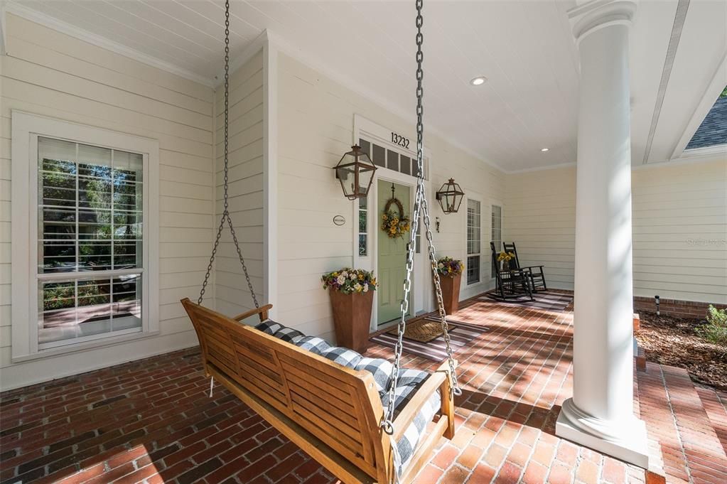 For Sale: $795,000 (5 beds, 2 baths, 3216 Square Feet)