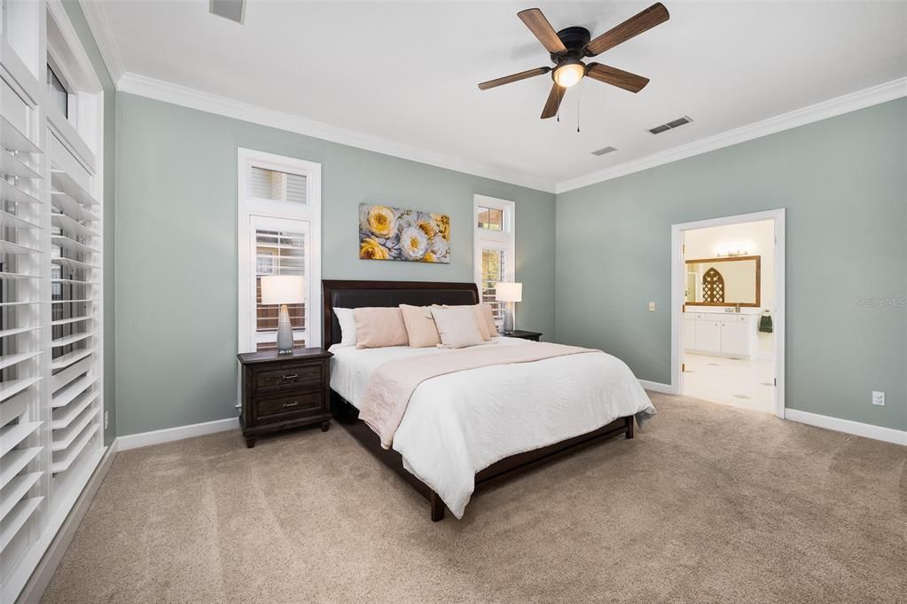 For Sale: $795,000 (5 beds, 2 baths, 3216 Square Feet)