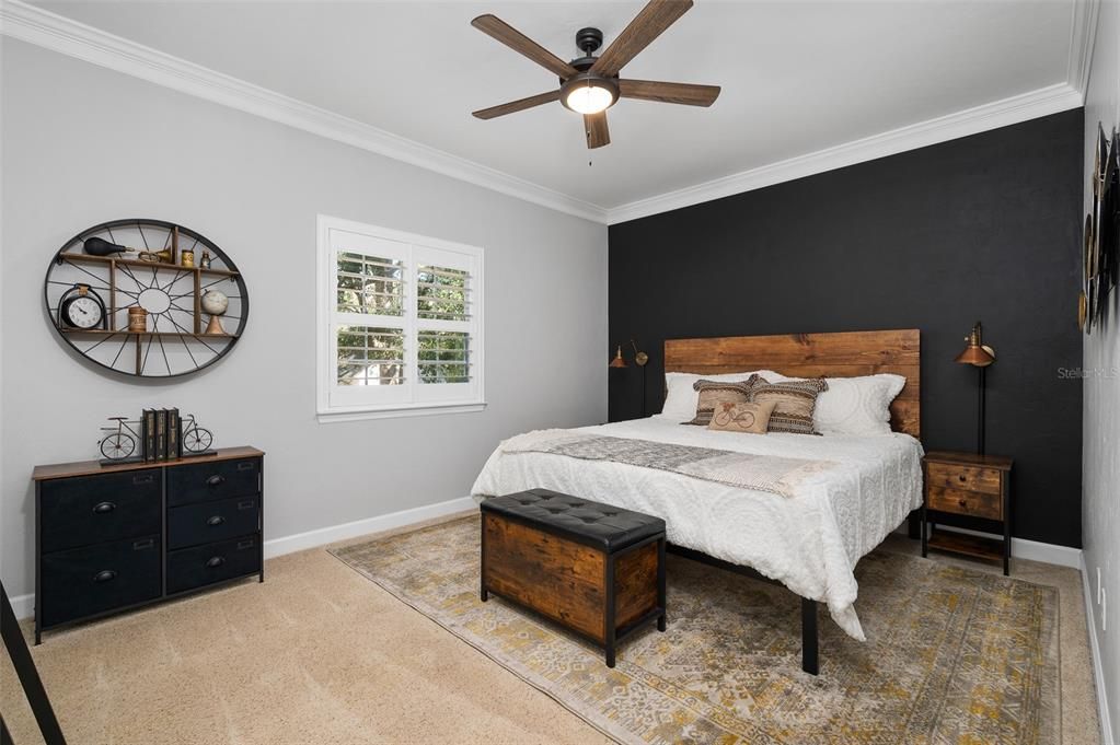 For Sale: $795,000 (5 beds, 2 baths, 3216 Square Feet)