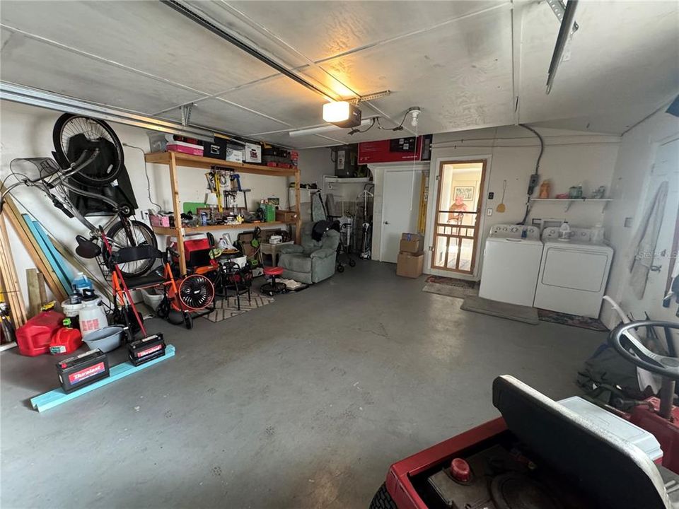 For Sale: $259,999 (3 beds, 1 baths, 1276 Square Feet)