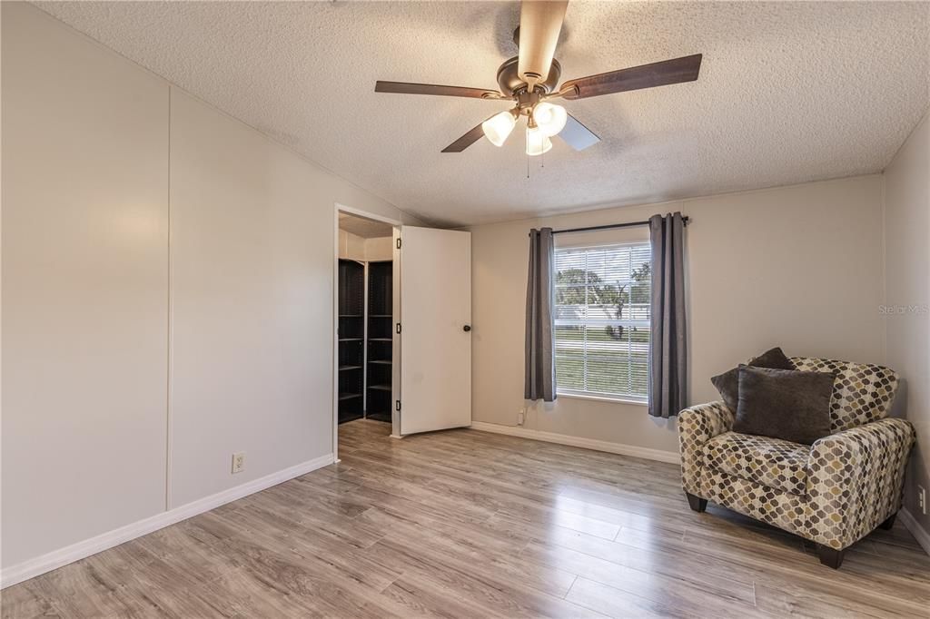 На продажу: $199,000 (3 спален, 2 ванн, 1620 Квадратных фут)