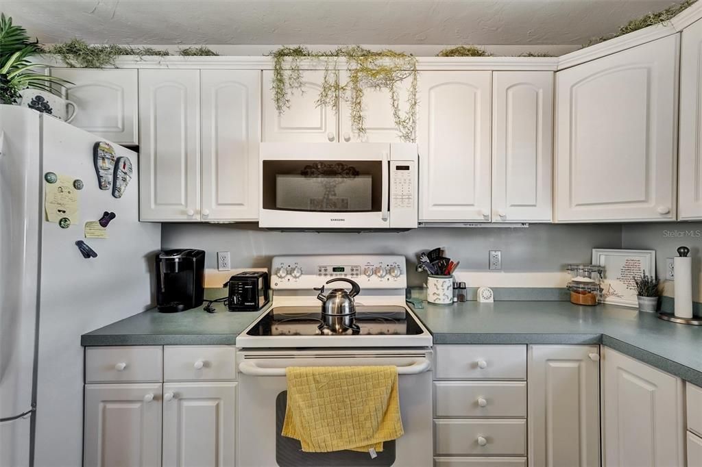 待售: $399,999 (2 贝兹, 2 浴室, 1339 平方英尺)