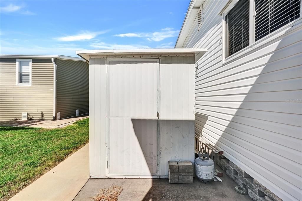 待售: $399,999 (2 贝兹, 2 浴室, 1339 平方英尺)