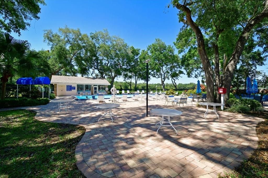 Active With Contract: $315,000 (2 beds, 2 baths, 1531 Square Feet)