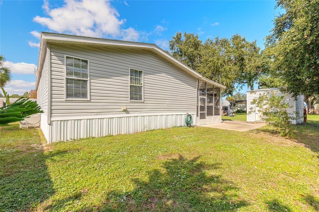 待售: $275,000 (2 贝兹, 2 浴室, 1442 平方英尺)