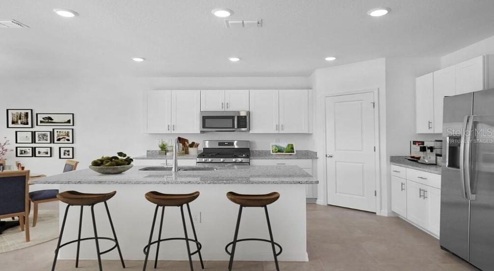 For Sale: $384,749 (5 beds, 3 baths, 2287 Square Feet)