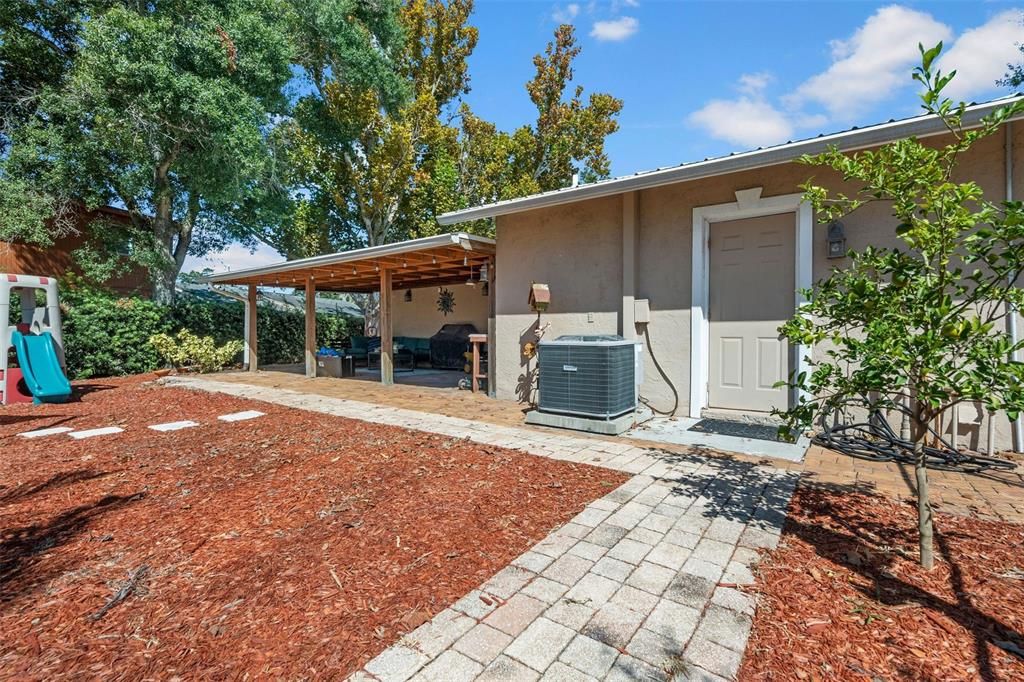 For Sale: $395,000 (3 beds, 2 baths, 1130 Square Feet)