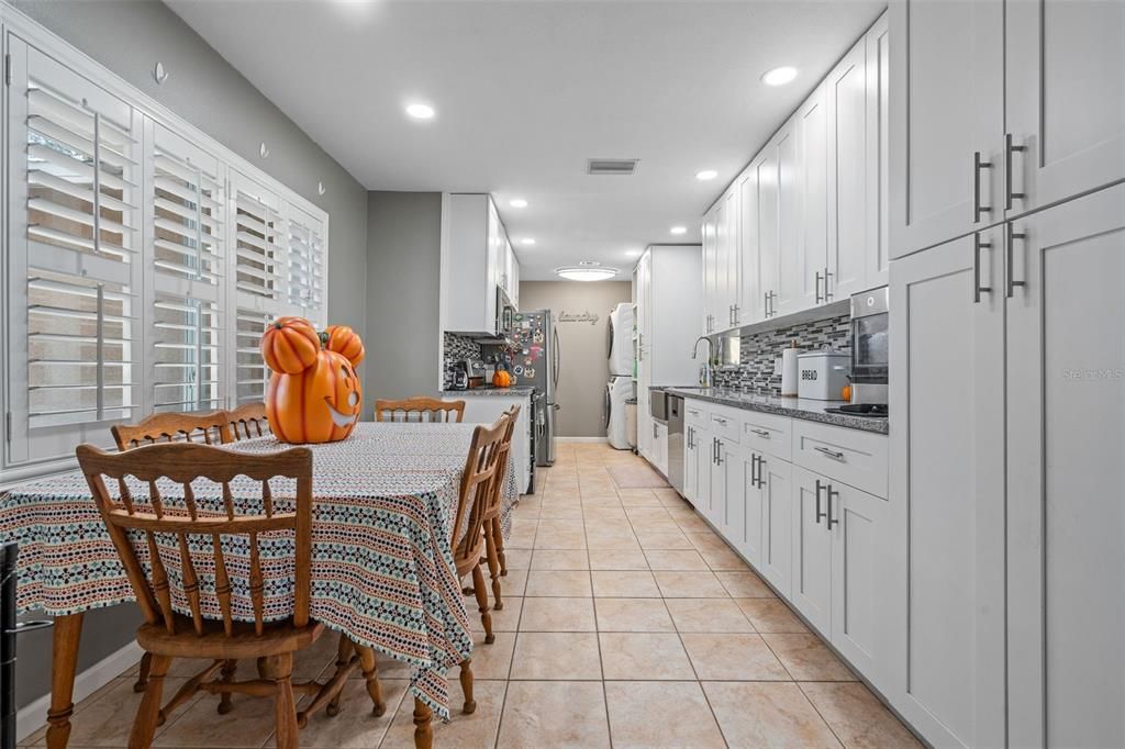 For Sale: $395,000 (3 beds, 2 baths, 1130 Square Feet)