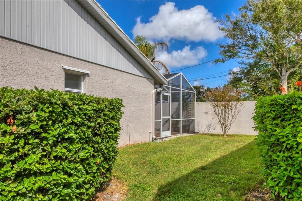 For Sale: $279,900 (3 beds, 2 baths, 1938 Square Feet)