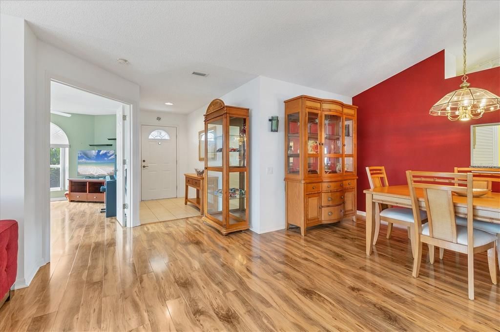 For Sale: $279,900 (3 beds, 2 baths, 1938 Square Feet)