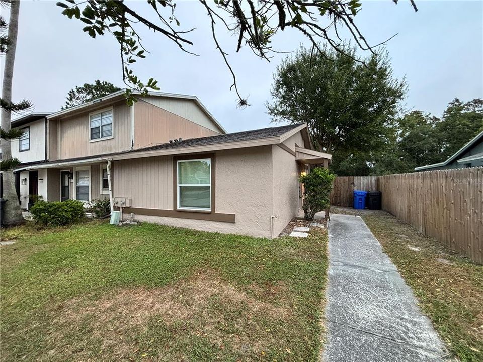 В аренду: $1,450 (1 спален, 1 ванн, 638 Квадратных фут)