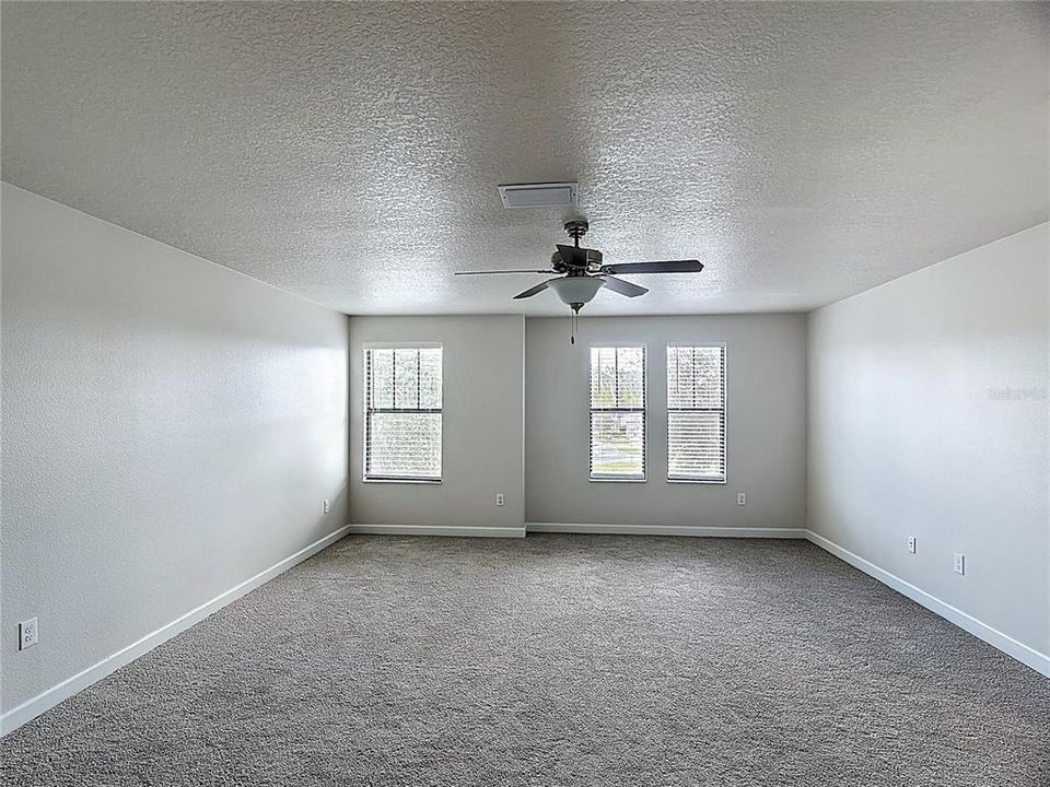 待售: $455,000 (4 贝兹, 3 浴室, 3306 平方英尺)