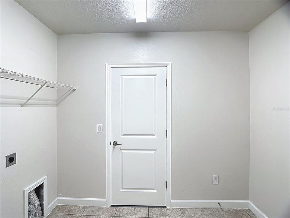 待售: $455,000 (4 贝兹, 3 浴室, 3306 平方英尺)