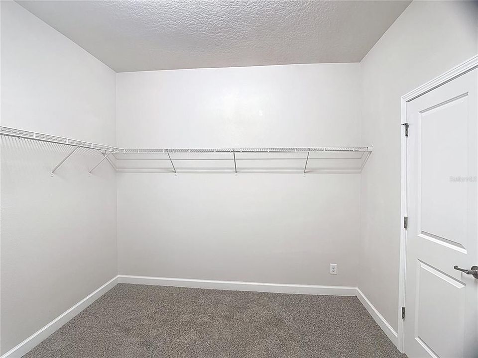 待售: $455,000 (4 贝兹, 3 浴室, 3306 平方英尺)