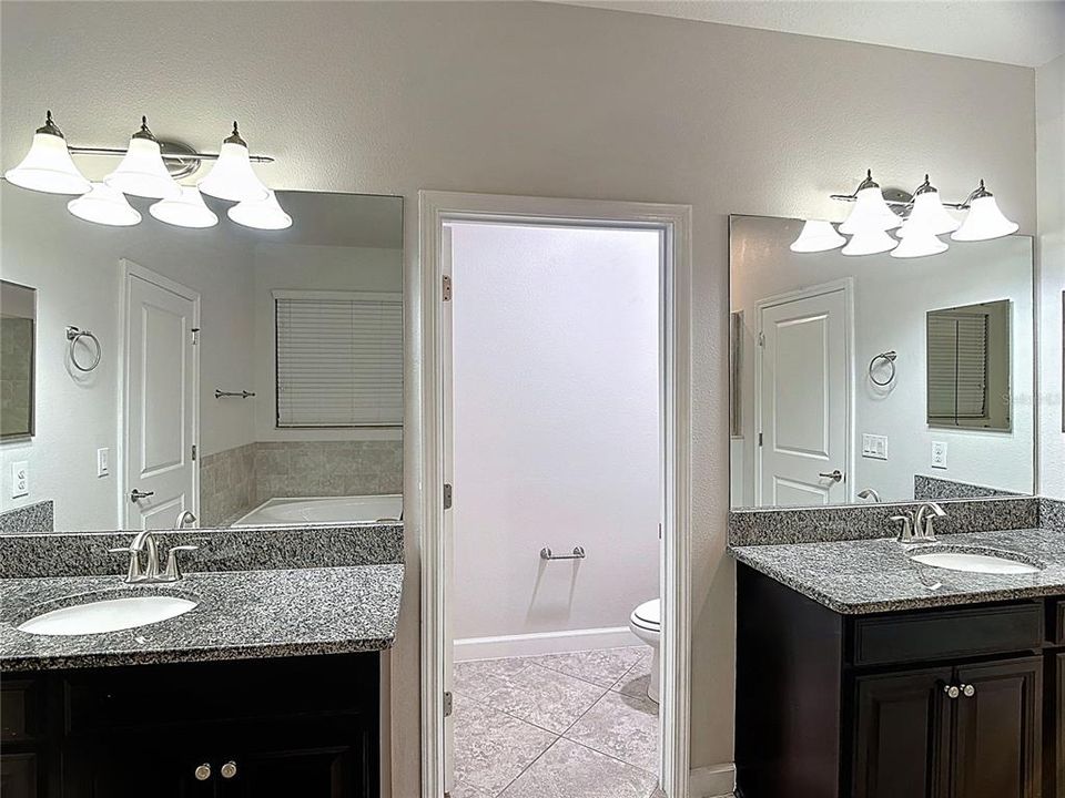 待售: $455,000 (4 贝兹, 3 浴室, 3306 平方英尺)