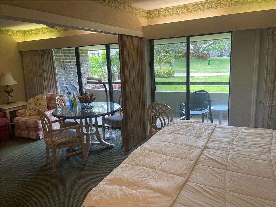 For Rent: $1,400 (1 beds, 1 baths, 530 Square Feet)