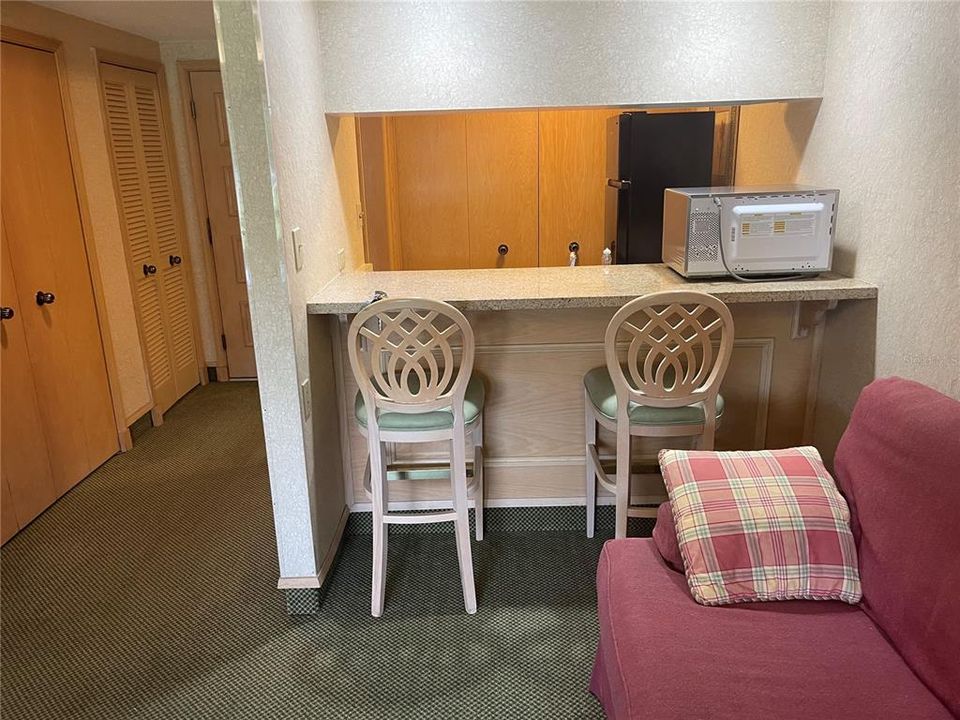 For Rent: $1,400 (1 beds, 1 baths, 530 Square Feet)