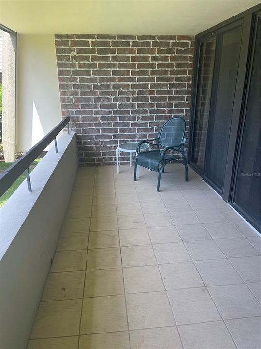 For Rent: $1,400 (1 beds, 1 baths, 530 Square Feet)