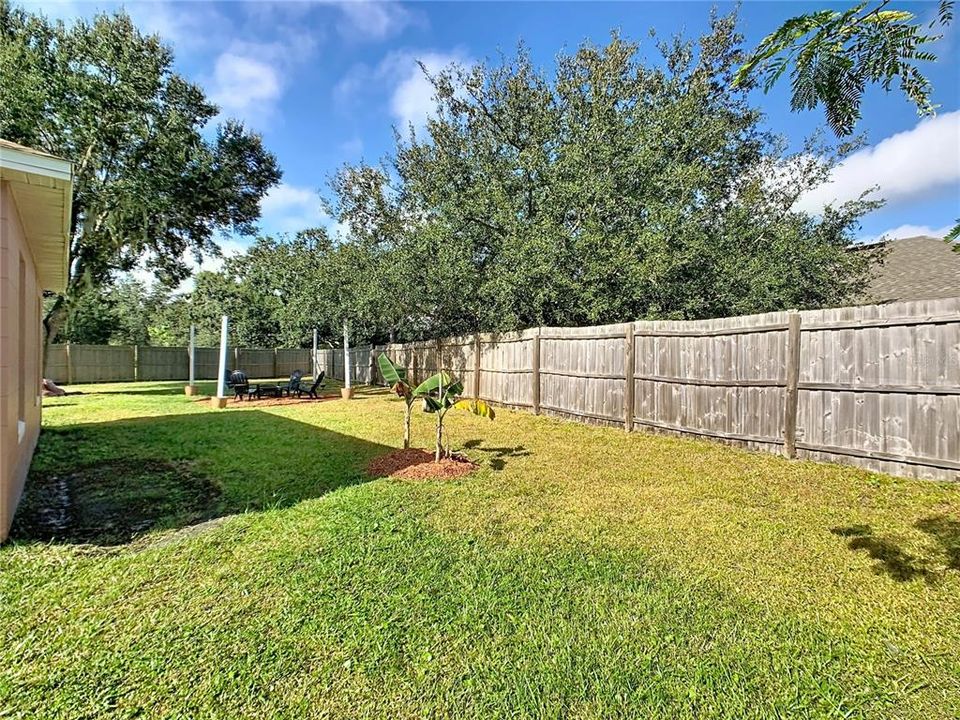 Под контрактом: $307,000 (4 спален, 2 ванн, 1652 Квадратных фут)