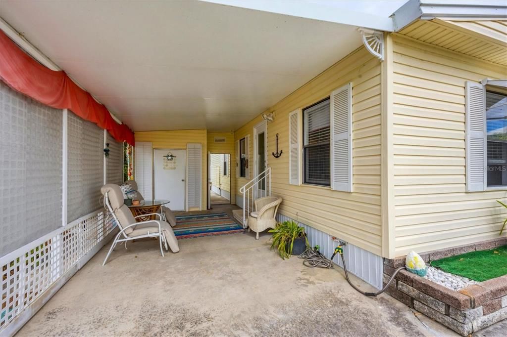 For Sale: $169,000 (2 beds, 2 baths, 1013 Square Feet)
