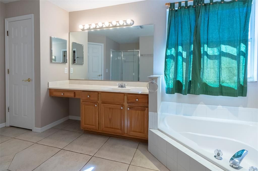 For Sale: $445,000 (3 beds, 2 baths, 1848 Square Feet)