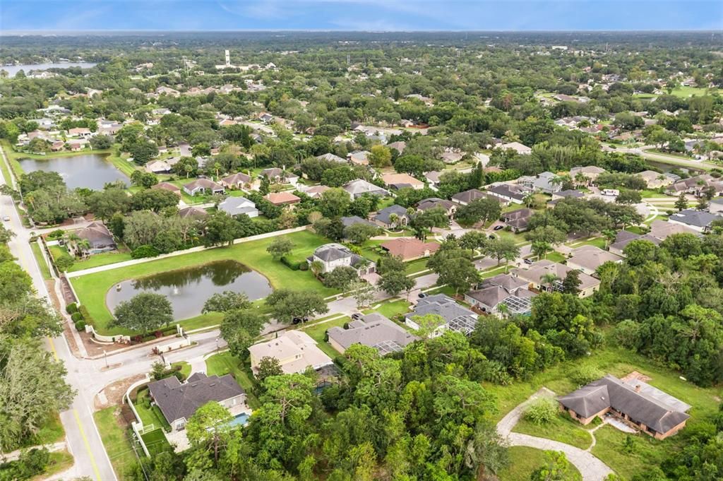 合同活跃: $550,000 (3 贝兹, 2 浴室, 2447 平方英尺)