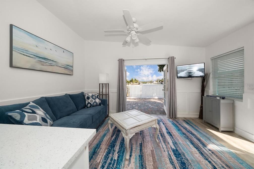 For Sale: $2,100,000 (4 beds, 4 baths, 2077 Square Feet)