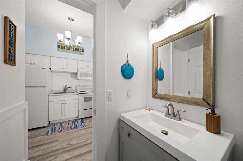 For Sale: $2,100,000 (4 beds, 4 baths, 2077 Square Feet)