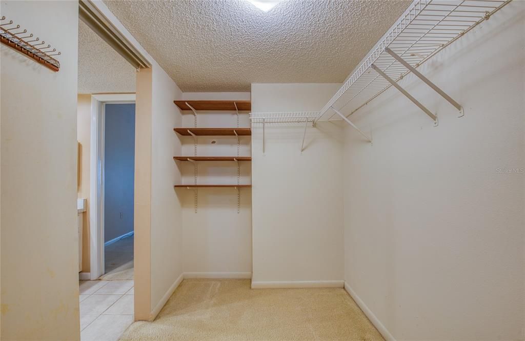 For Sale: $244,900 (2 beds, 2 baths, 1440 Square Feet)