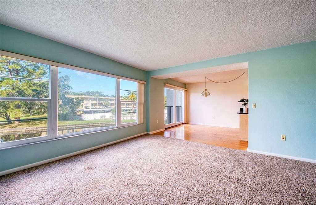 For Sale: $244,900 (2 beds, 2 baths, 1440 Square Feet)