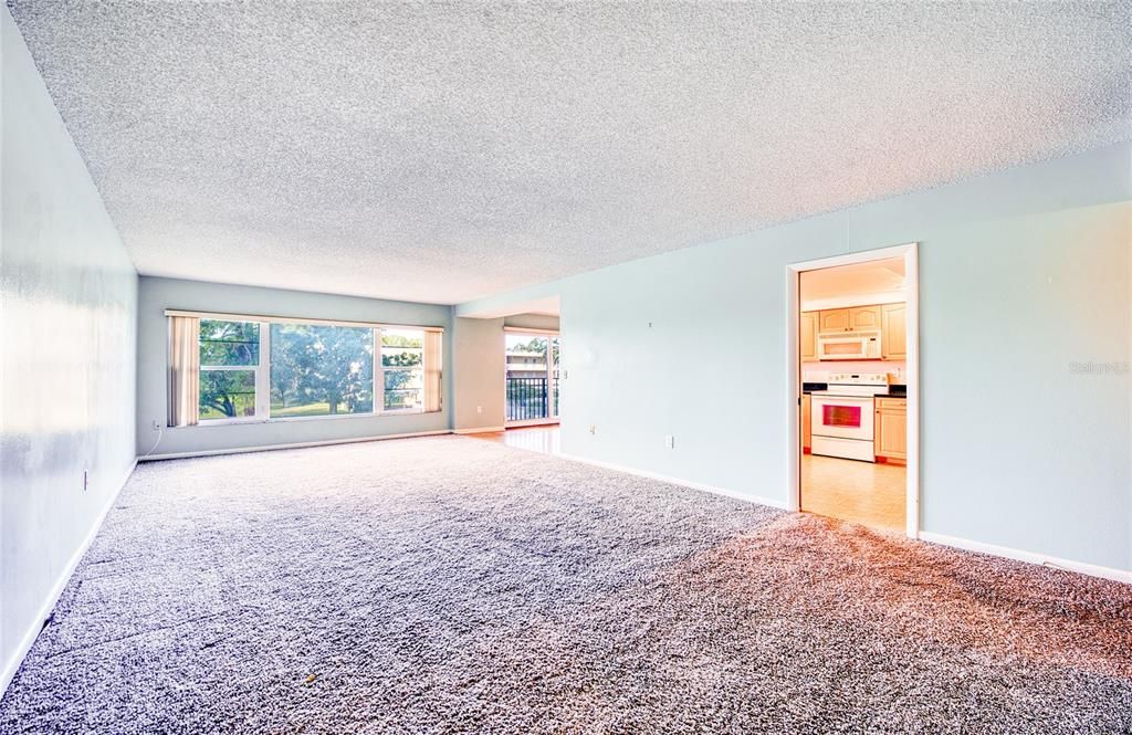 For Sale: $244,900 (2 beds, 2 baths, 1440 Square Feet)