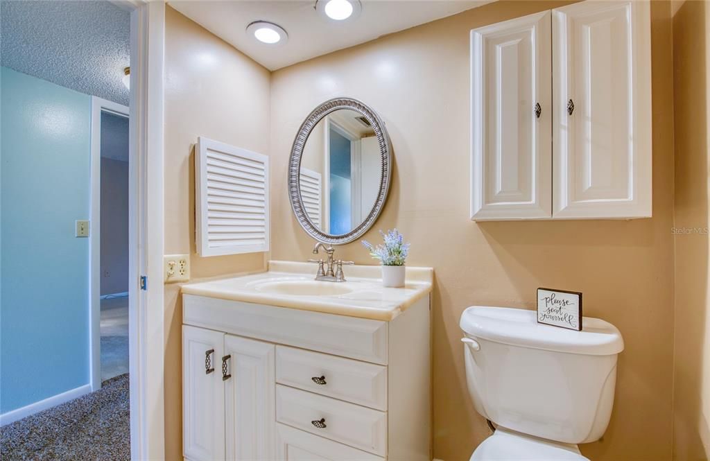 For Sale: $244,900 (2 beds, 2 baths, 1440 Square Feet)