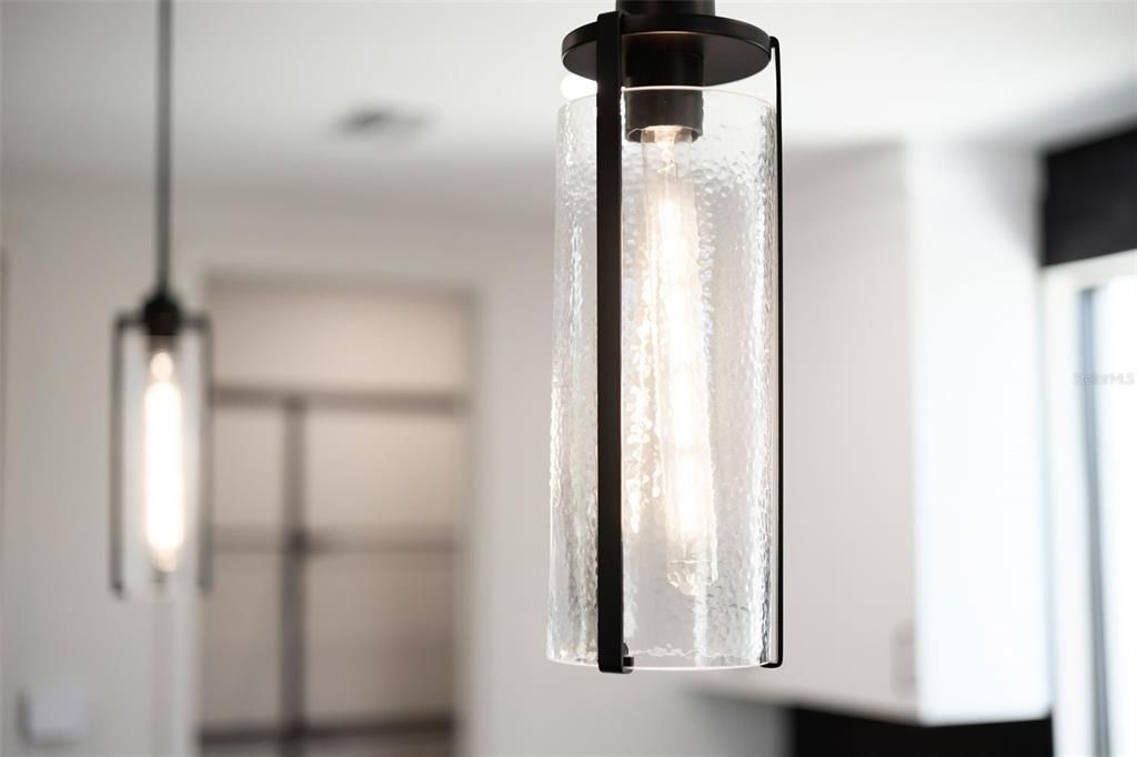 For Sale: $795,000 (3 beds, 3 baths, 1875 Square Feet)