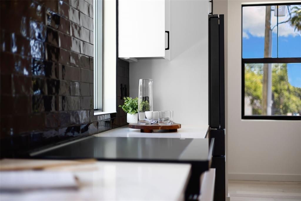 For Sale: $795,000 (3 beds, 3 baths, 1875 Square Feet)