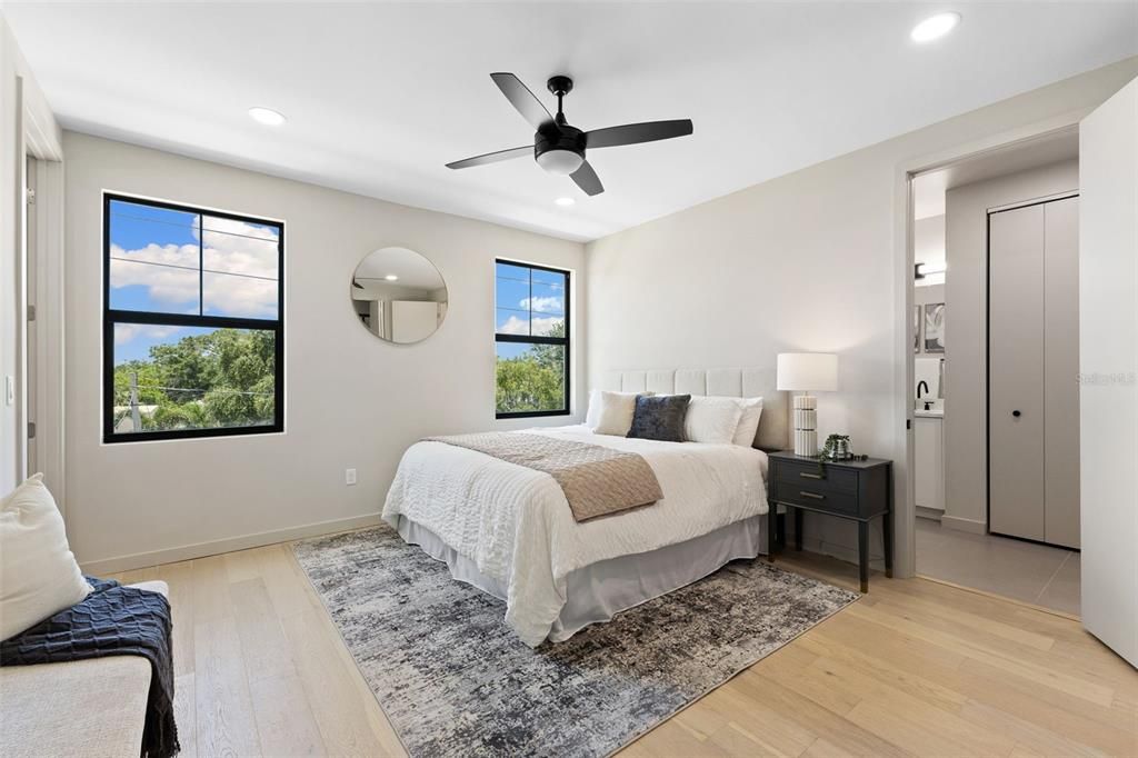 For Sale: $795,000 (3 beds, 3 baths, 1875 Square Feet)