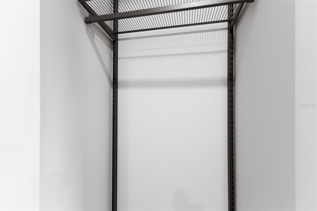 For Sale: $795,000 (3 beds, 3 baths, 1875 Square Feet)