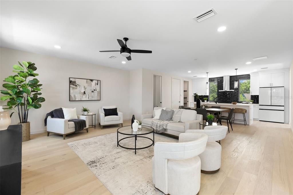 For Sale: $795,000 (3 beds, 3 baths, 1875 Square Feet)