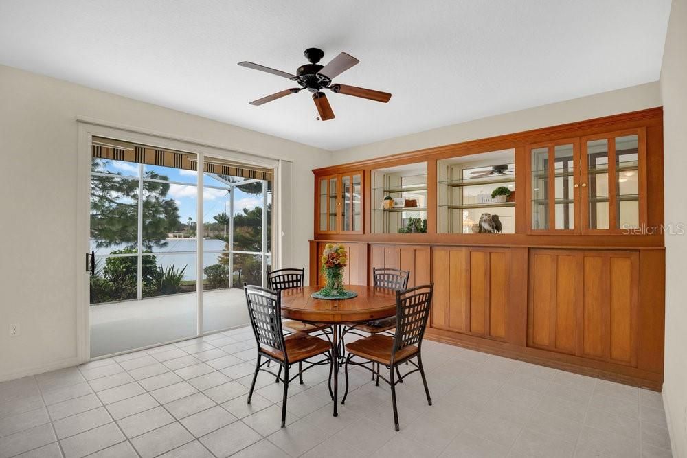 En Venta: $400,000 (3 camas, 2 baños, 1928 Pies cuadrados)