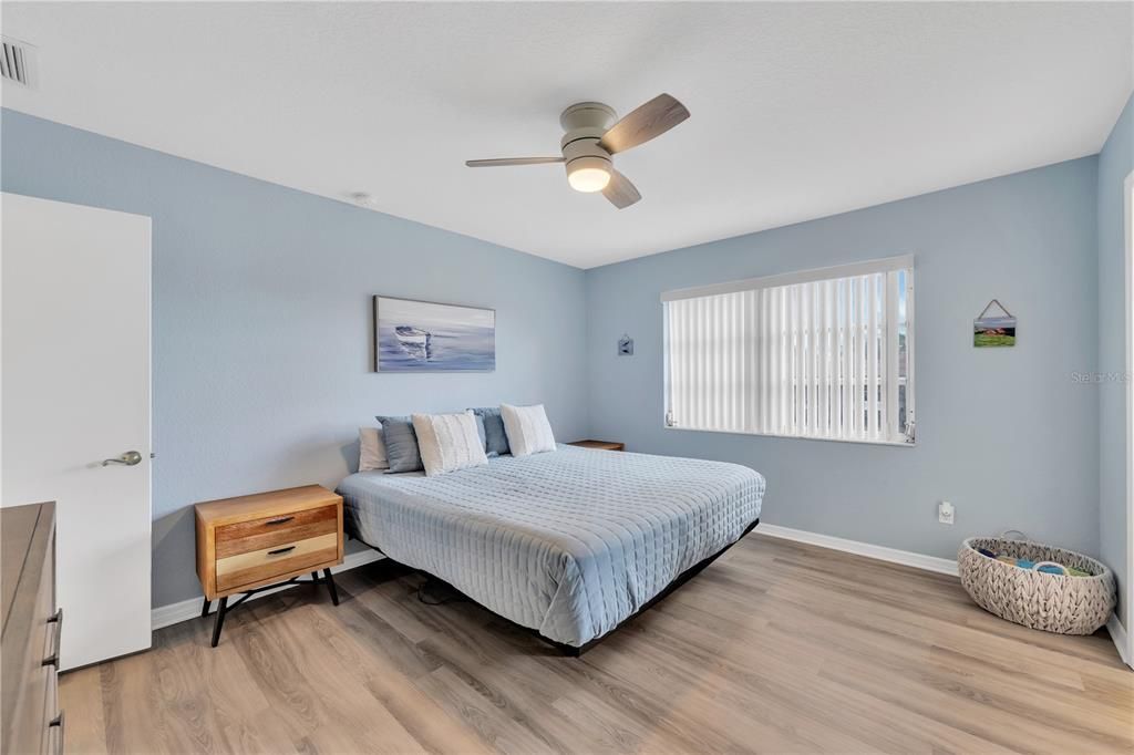 For Rent: $2,800 (2 beds, 2 baths, 1312 Square Feet)