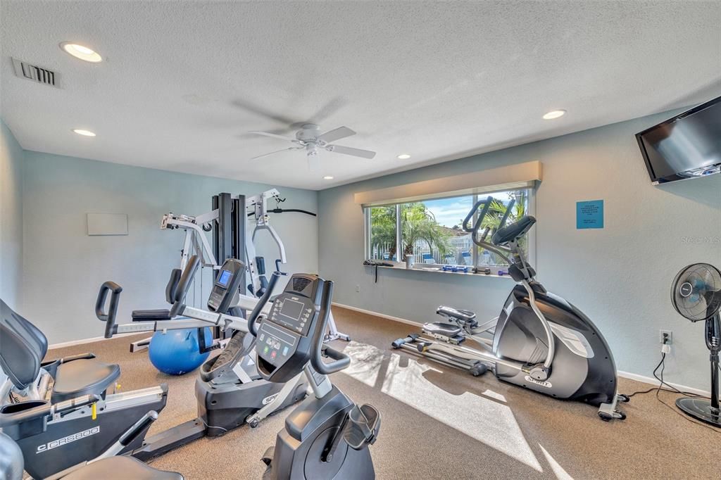 For Rent: $2,800 (2 beds, 2 baths, 1312 Square Feet)