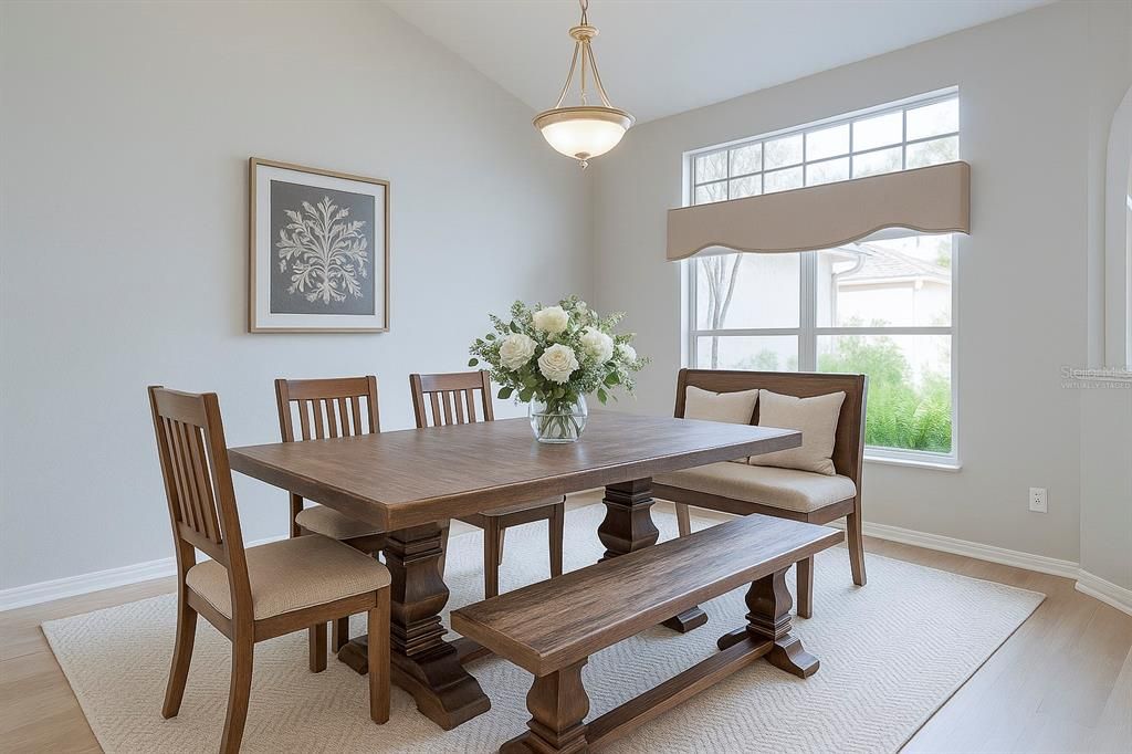 Active With Contract: $460,000 (5 beds, 2 baths, 2628 Square Feet)