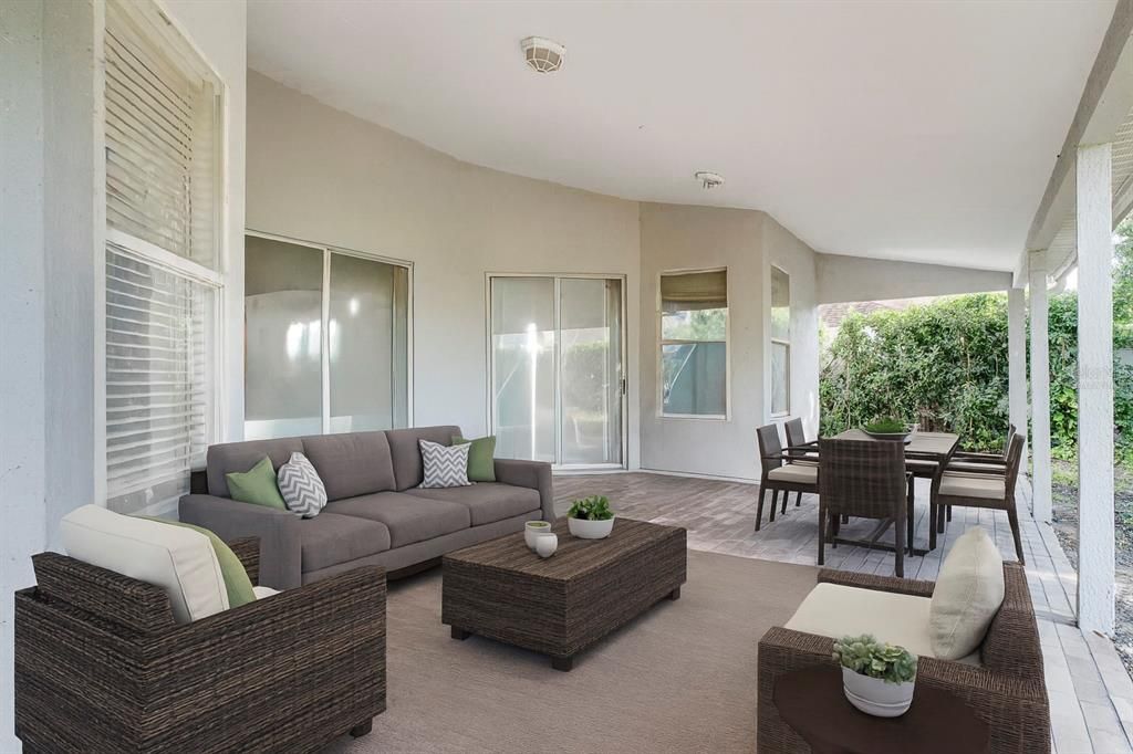 Active With Contract: $460,000 (5 beds, 2 baths, 2628 Square Feet)