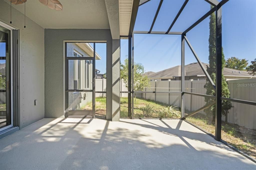 Active With Contract: $369,000 (3 beds, 2 baths, 1740 Square Feet)