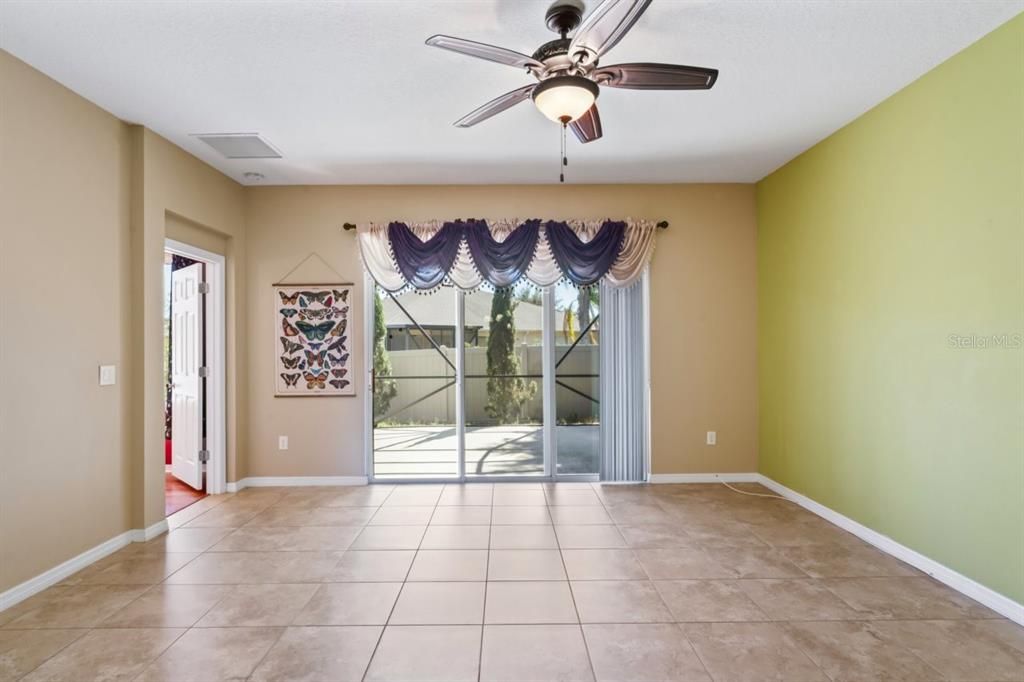 Active With Contract: $369,000 (3 beds, 2 baths, 1740 Square Feet)