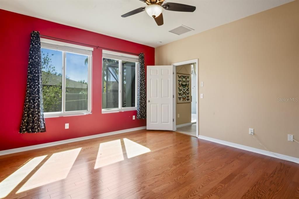 Active With Contract: $369,000 (3 beds, 2 baths, 1740 Square Feet)