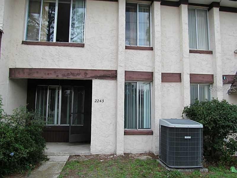 待售: $115,000 (3 贝兹, 2 浴室, 1490 平方英尺)