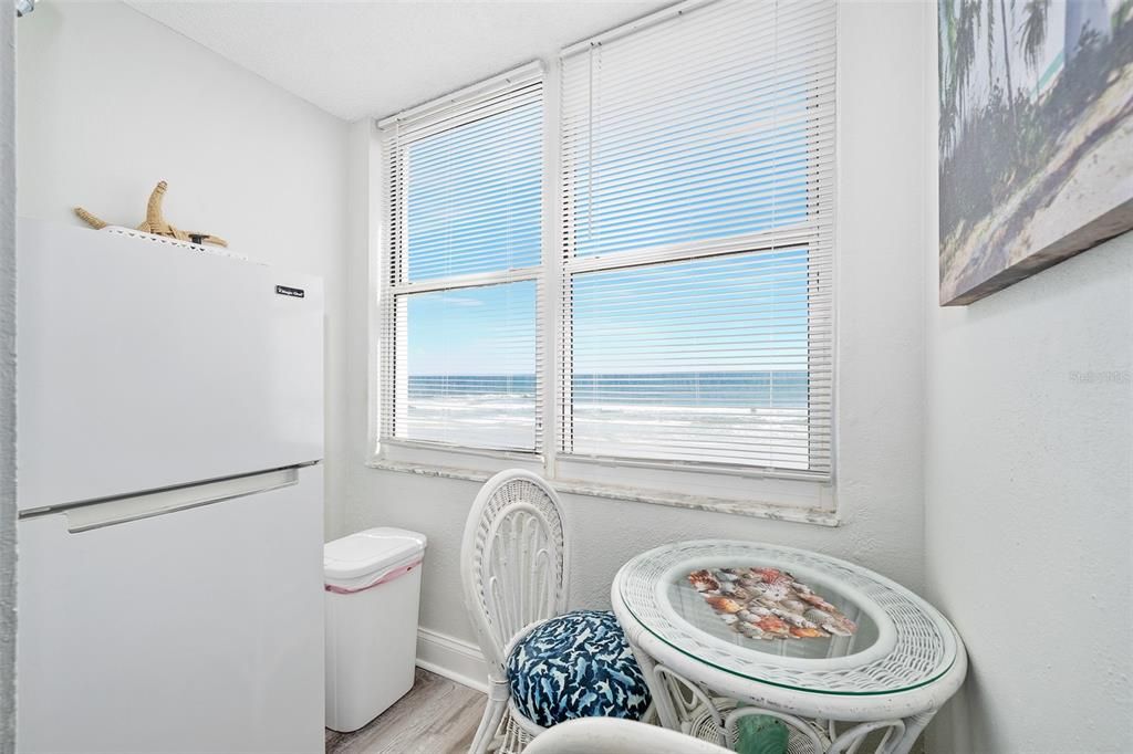 Active With Contract: $150,000 (1 beds, 1 baths, 478 Square Feet)