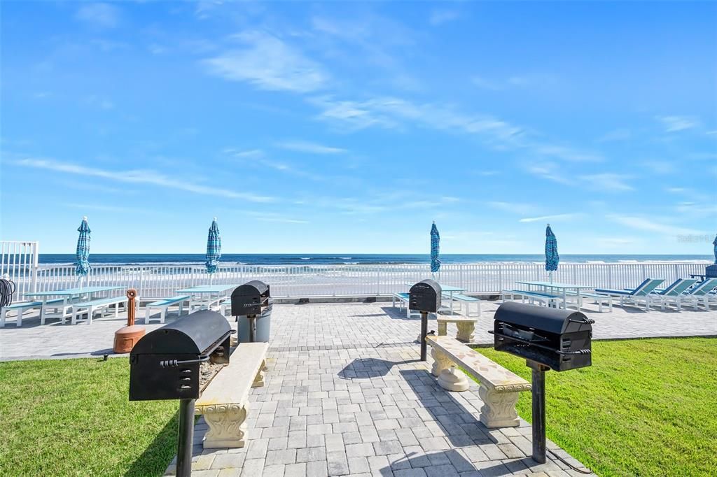 Active With Contract: $150,000 (1 beds, 1 baths, 478 Square Feet)